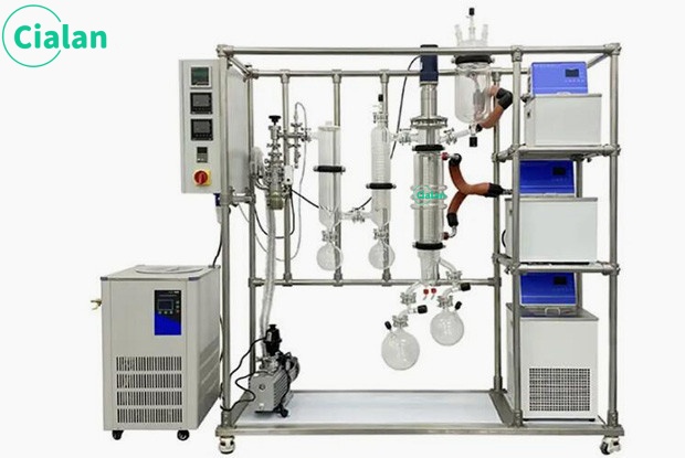 wiper distillation machine